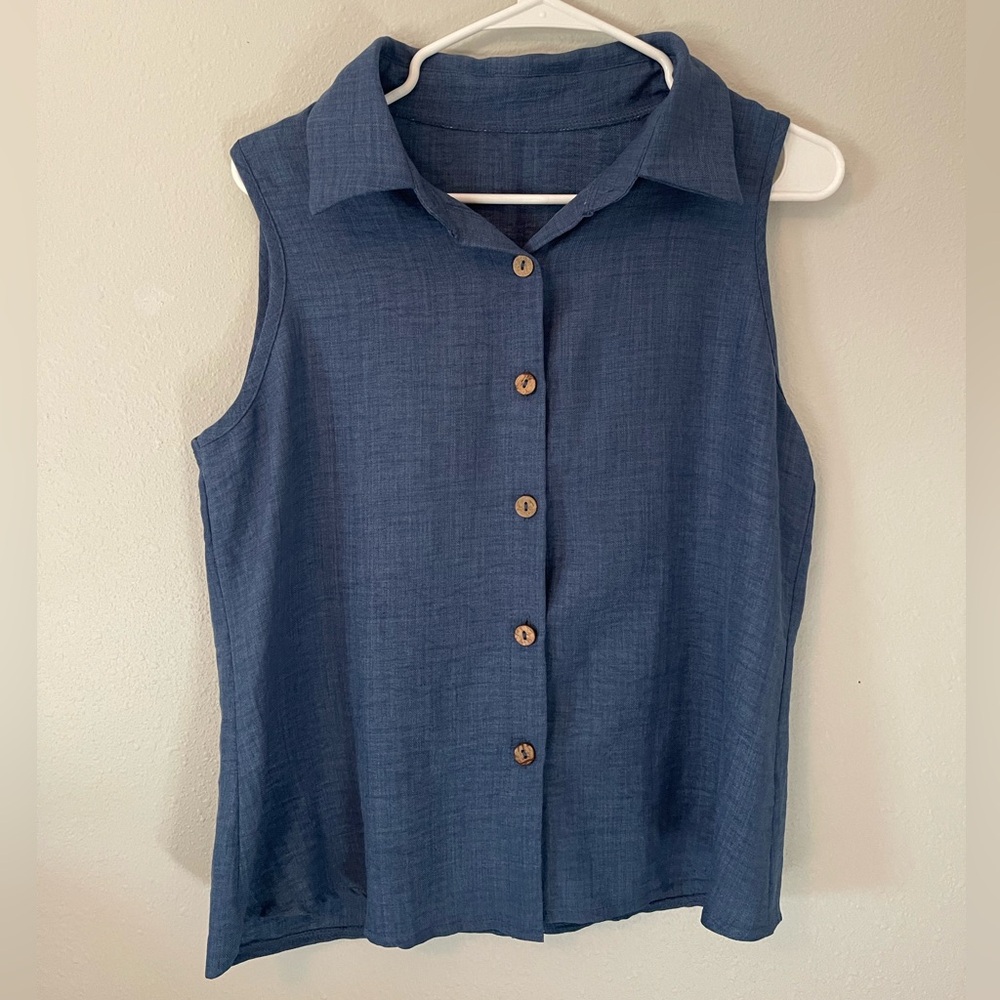 Sleeveless Blue Button-Up Women's Top